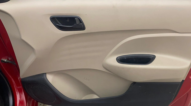 Second-hand 2020 Hyundai Santro Sportz for sale in Hyderabad-17