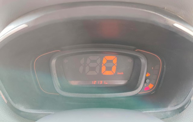 Renault KWID RXT Second-hand 2016 Renault KWID RXT for sale in Kolkata-22