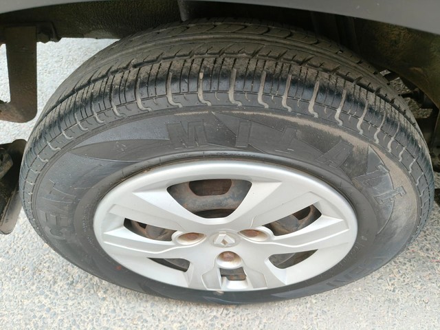 Renault KWID RXT Second-hand 2016 Renault KWID RXT for sale in Kolkata-18