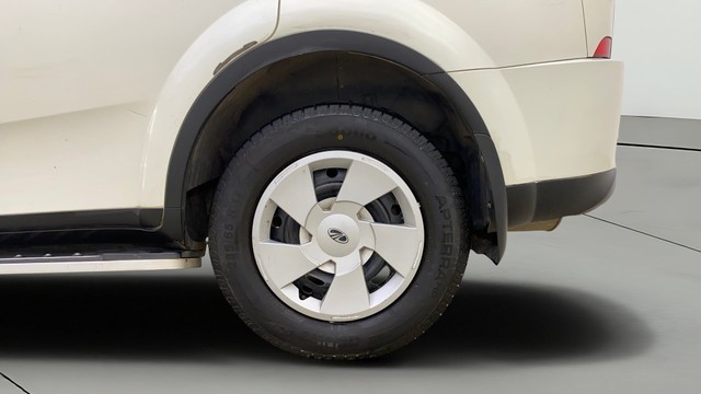 Second-hand 2018 Mahindra XUV500 W7 for sale in Navi Mumbai-29