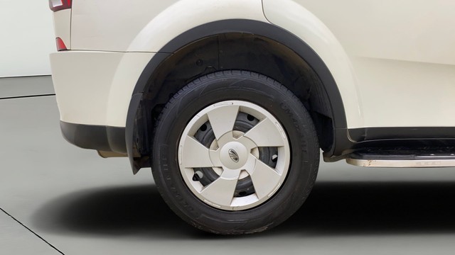 Second-hand 2018 Mahindra XUV500 W7 for sale in Navi Mumbai-28