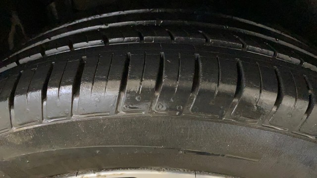 Second-hand 2021 Nissan Kicks 1.5 XV for sale in New Delhi-29