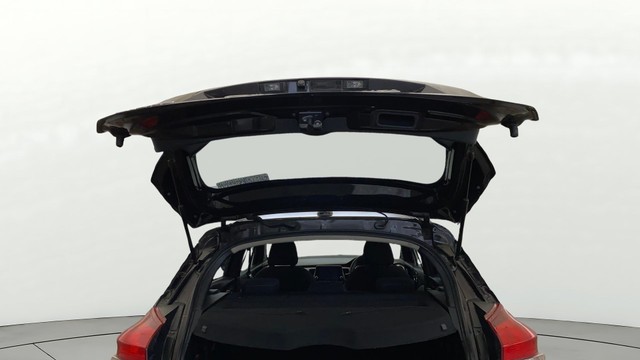 Second-hand 2021 Nissan Kicks 1.5 XV for sale in New Delhi-20