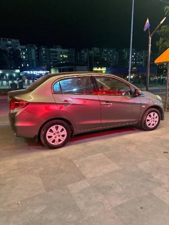 Second-hand 2015 Honda Amaze E i-Vtech for sale in Dhubri-2