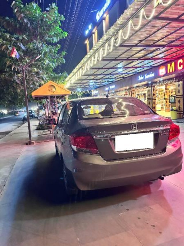 Second-hand 2015 Honda Amaze E i-Vtech for sale in Dhubri-1