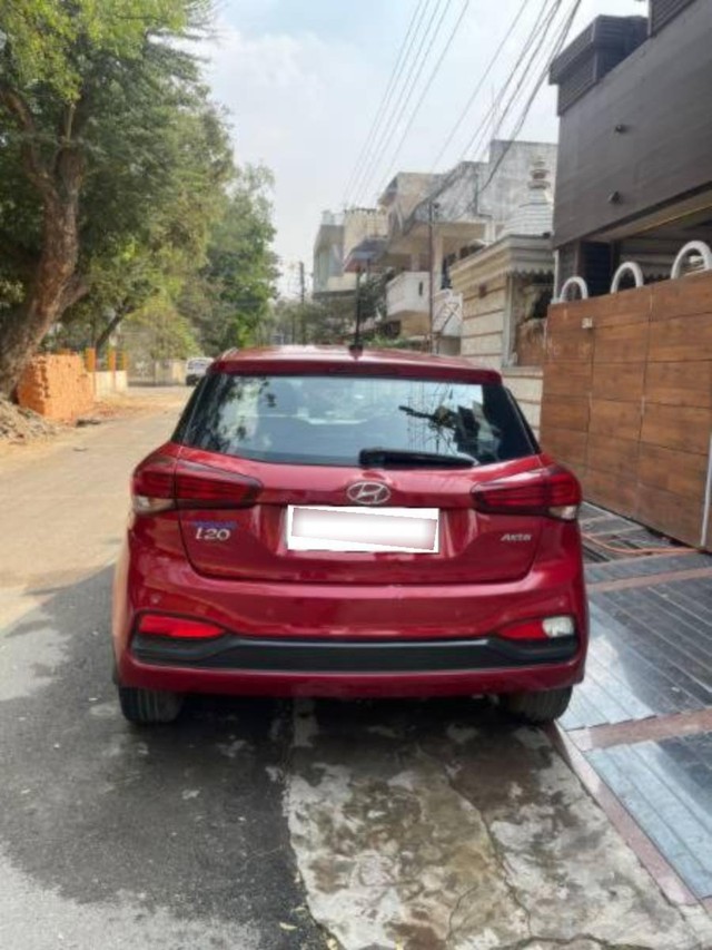 Second-hand 2018 Hyundai i20 1.2 Asta Option for sale in Raipur-2