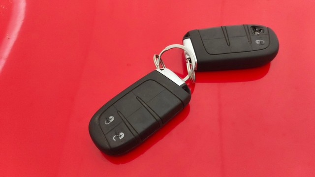 Second-hand 2018 Jeep Compass 2.0 Longitude Option BSIV for sale in Pune-21