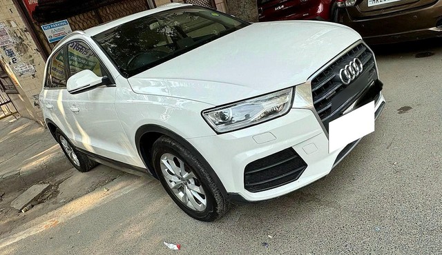 Second-hand 2016 Audi Q3 35 TDI Quattro Premium Plus for sale in New Delhi-6