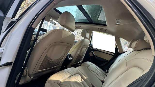 Second-hand 2016 Audi Q3 35 TDI Quattro Premium Plus for sale in New Delhi-3