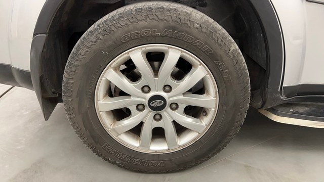 Second-hand 2016 Mahindra XUV500 W9 for sale in Pune-18