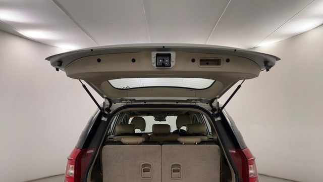 Second-hand 2016 Mahindra XUV500 W9 for sale in Pune-33