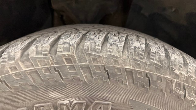 Second-hand 2016 Mahindra XUV500 W9 for sale in Pune-35