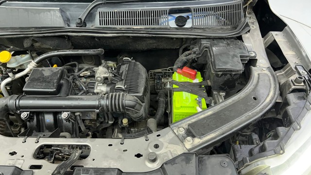 Second-hand 2021 Renault Kiger RXT AMT for sale in Ahmedabad-39