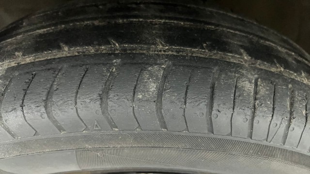 Second-hand 2014 Maruti Suzuki Wagon R VXI for sale in Ahmedabad-35