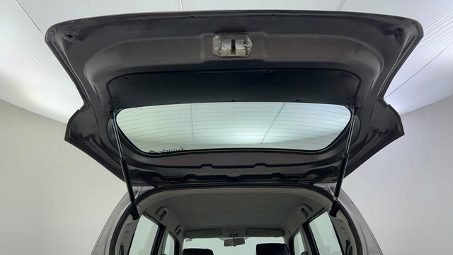 Second-hand 2014 Maruti Suzuki Wagon R VXI for sale in Ahmedabad-24