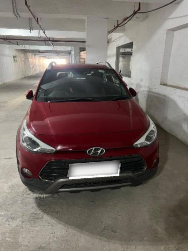 Second-hand 2017 Hyundai i20 Asta 1.2 for sale in Gautam Buddha Nagar-1