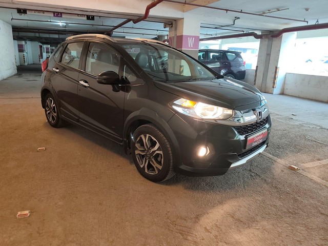 Second-hand 2018 Honda WR-V i-VTEC VX for sale in Mumbai-9