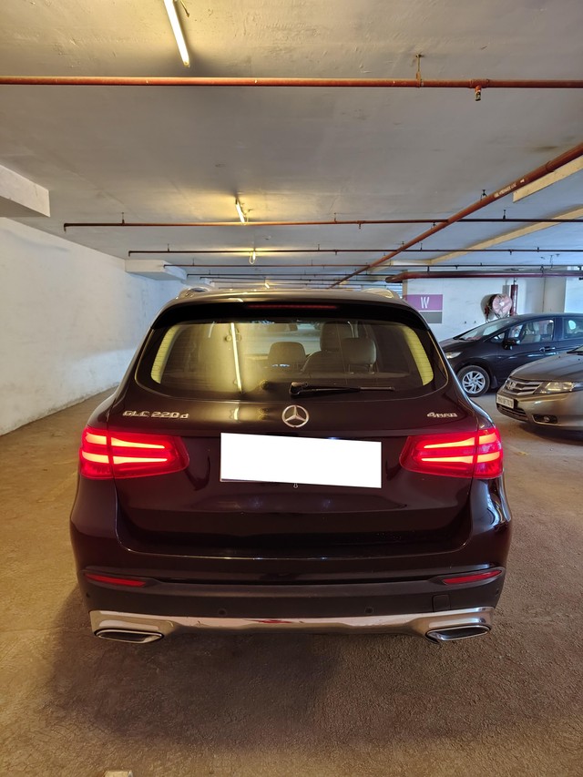 Second-hand 2017 Mercedes-Benz GLC 220d 4MATIC Style for sale in Mumbai-1