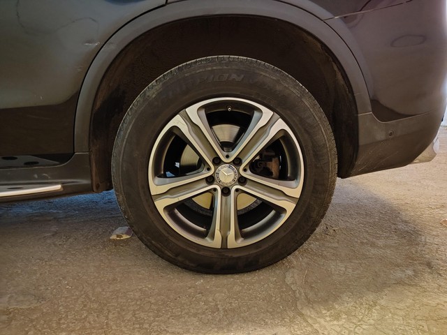 Second-hand 2017 Mercedes-Benz GLC 220d 4MATIC Style for sale in Mumbai-14