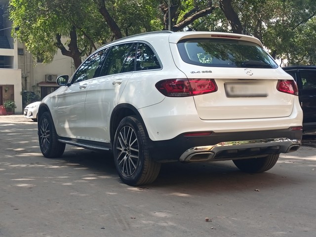 Second-hand 2020 Mercedes-Benz GLC 200 for sale in New Delhi-10