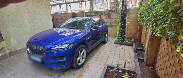 Second-hand 2019 Jaguar F-Pace Prestige 2.0 AWD for sale in Mumbai-1