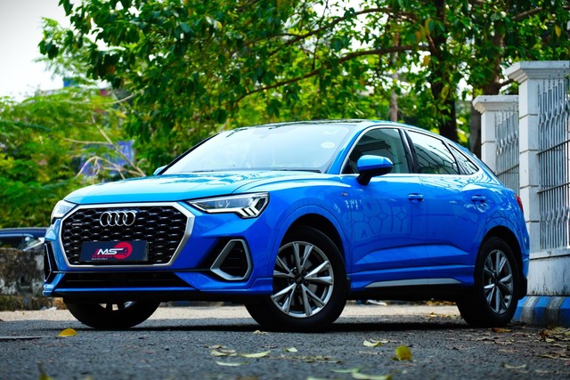 Second-hand 2023 Audi Q3 Sportback 40TFSI Quattro for sale in Kolkata-4