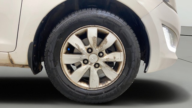 Second-hand 2013 Hyundai i20 Asta 1.4 CRDi for sale in Hyderabad-27