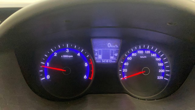 Second-hand 2013 Hyundai i20 Asta 1.4 CRDi for sale in Hyderabad-24