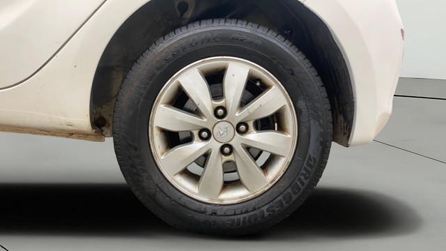 Second-hand 2013 Hyundai i20 Asta 1.4 CRDi for sale in Hyderabad-29