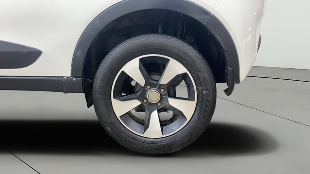 Second-hand 2019 Tata Nexon 1.2 Revotron XZA Plus DualTone for sale in Hyderabad-29