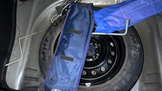 Second-hand 2022 Maruti Suzuki Wagon R ZXI 1.2 for sale in Ghaziabad-21