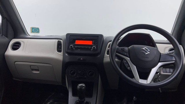 Second-hand 2022 Maruti Suzuki Wagon R ZXI 1.2 for sale in Ghaziabad-11