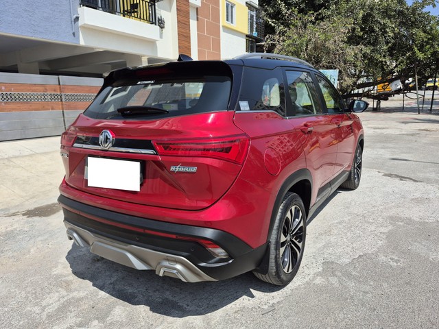 Second-hand 2021 MG Hector Hybrid Sharp MT for sale in Bangalore-12