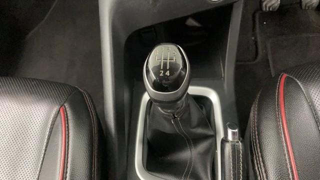 Second-hand 2021 Nissan Magnite XV Premium DT for sale in Jaipur-12