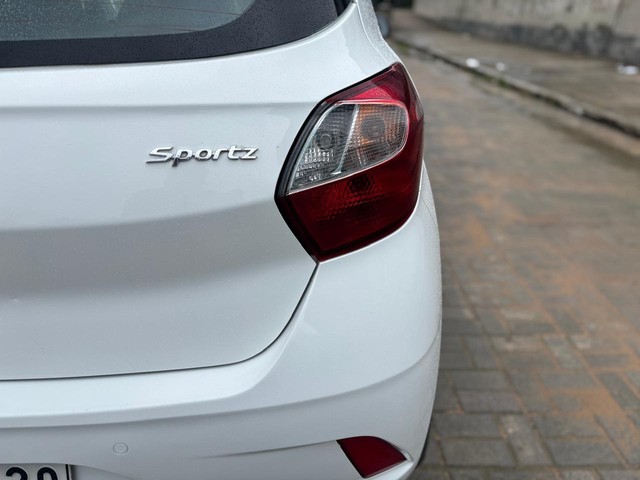 Second-hand 2020 Hyundai Grand i10 Nios Sportz for sale in Ahmedabad-9