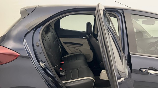 Second-hand 2022 Tata Tiago XZ Plus for sale in Kolkata-36