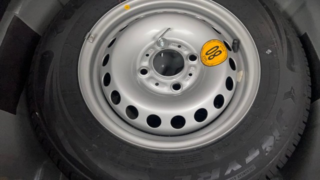 Second-hand 2022 Tata Tiago XZ Plus for sale in Kolkata-21