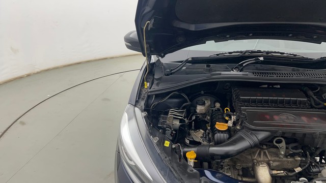 Second-hand 2022 Tata Tiago XZ Plus for sale in Kolkata-27