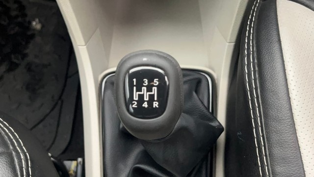 Second-hand 2022 Tata Tiago XZ Plus for sale in Kolkata-12