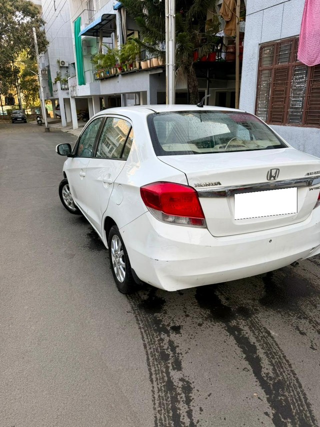 Second-hand 2013 Honda Amaze VX i-Vtech for sale in Bhopal-7