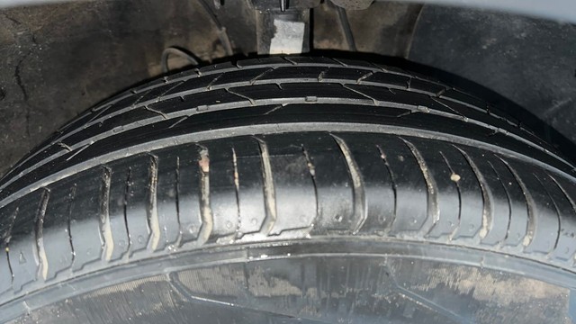 Second-hand 2023 Hyundai Venue SX Opt Turbo DCT for sale in Lucknow-36