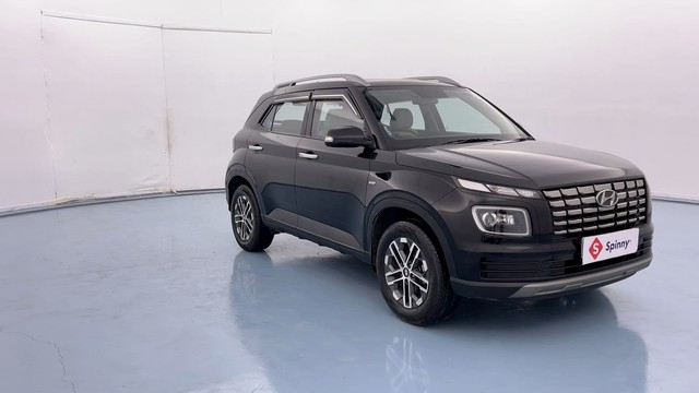 Second-hand 2023 Hyundai Venue SX Opt Turbo DCT for sale in Lucknow-1