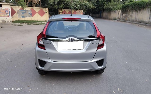 Honda Jazz 1.2 SV i VTEC Second-hand 2017 Honda Jazz 1.2 SV i VTEC for sale in New Delhi-2