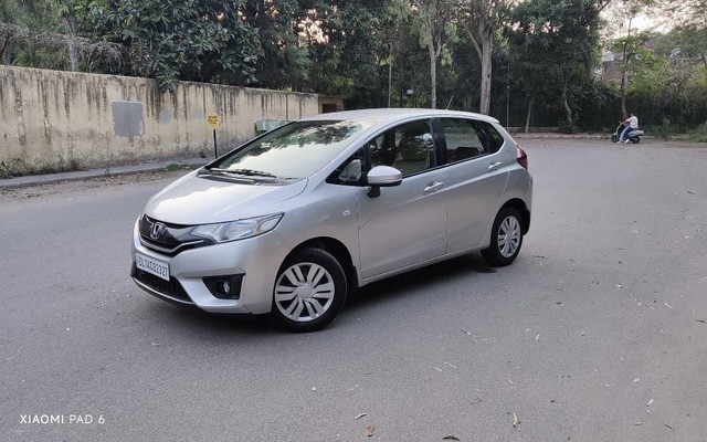 Honda Jazz 1.2 SV i VTEC Second-hand 2017 Honda Jazz 1.2 SV i VTEC for sale in New Delhi-16