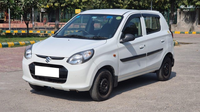 Second-hand 2014 Maruti Alto 800 CNG LXI for sale in Noida-5