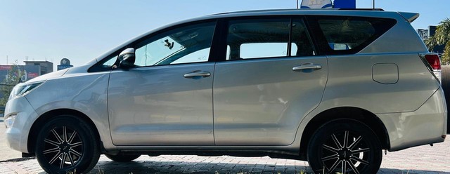 Second-hand 2019 Toyota Innova Crysta 2.4 G Plus MT BSIV for sale in Ludhiana-2