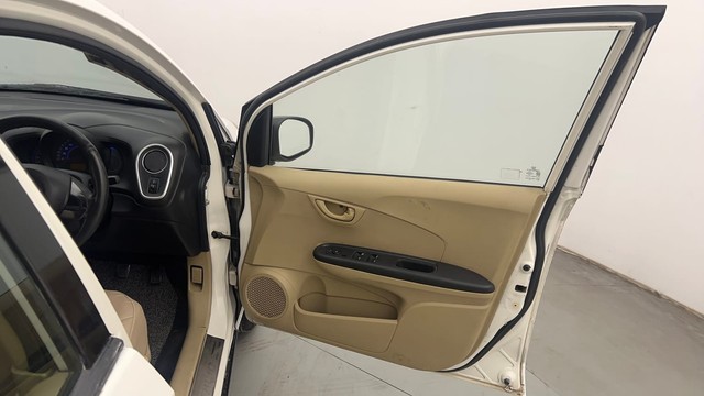 Second-hand 2015 Ford Figo Ambiente Diesel for sale in Chandigarh-16