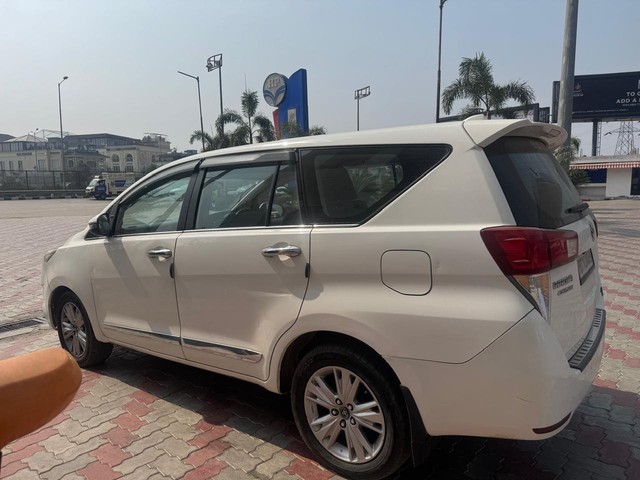 Second-hand 2018 Toyota Innova Crysta 2.4 G MT BSIV for sale in Ludhiana-4