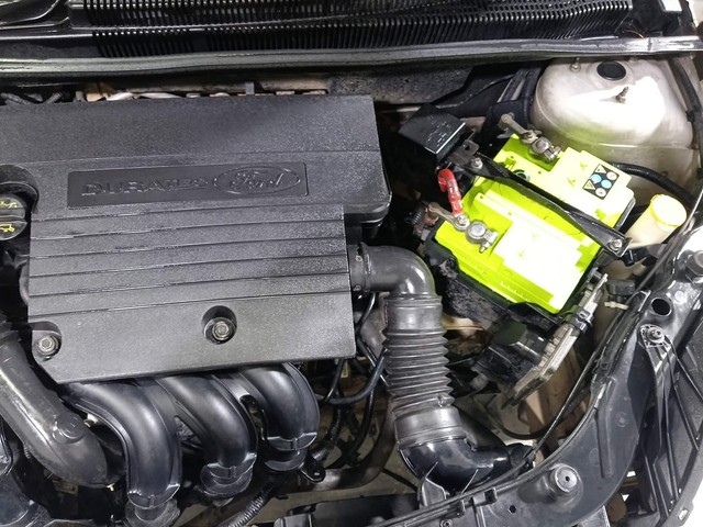 Second-hand 2014 Ford Figo Ambiente BSIV for sale in Kochi-38