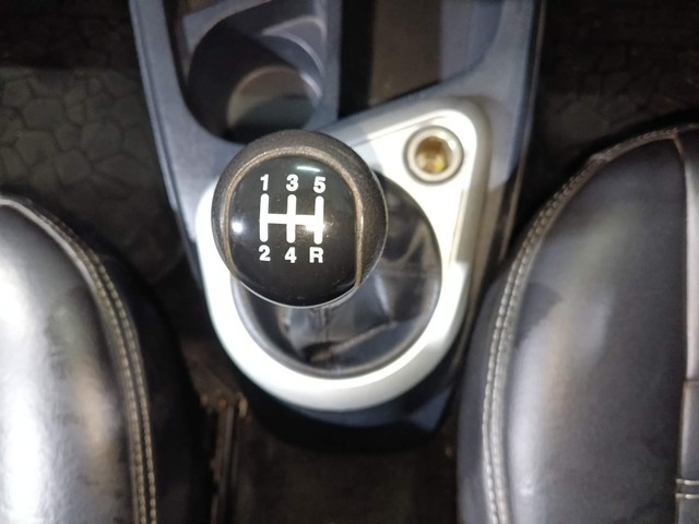 Second-hand 2014 Ford Figo Ambiente BSIV for sale in Kochi-12